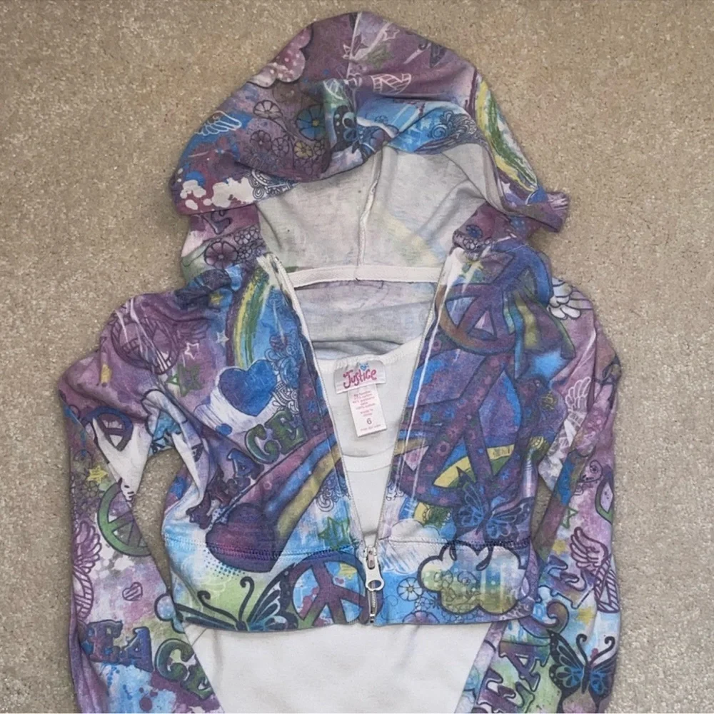 Justice top